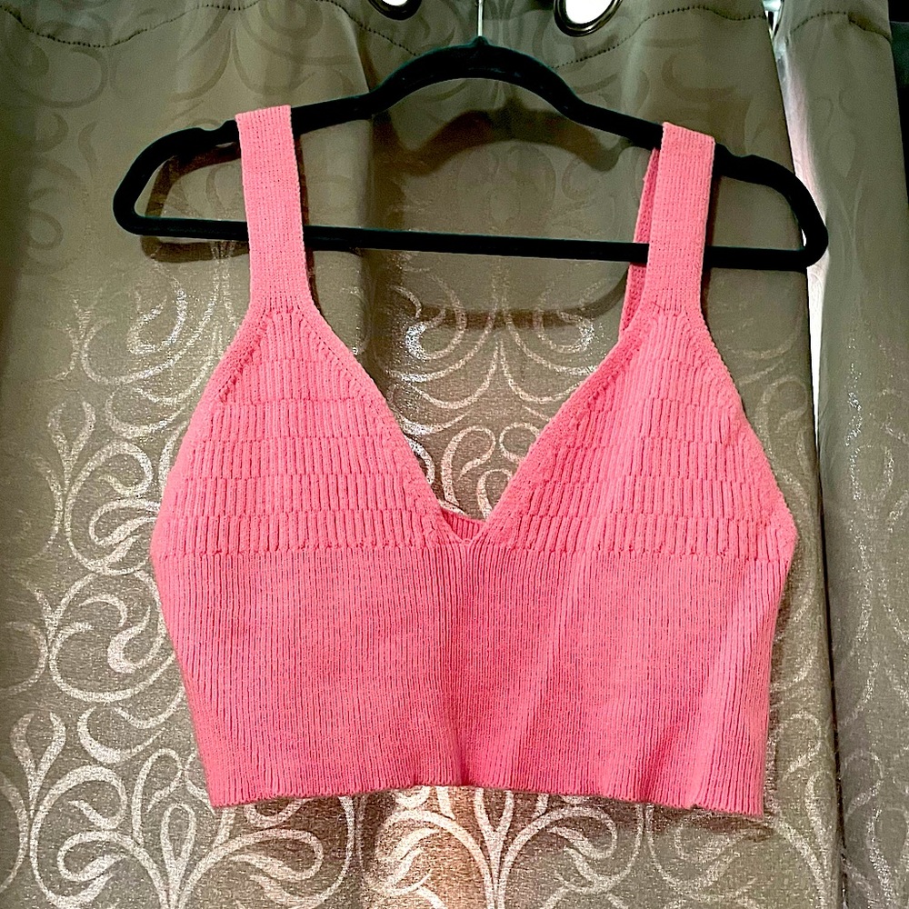 💓 Shein Pink V Neck Cropped Stretchy Tank
